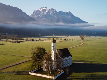 Das Festpielhaus am Forggensee direkt beim Hotel Sommer Das Festpielhaus am Forggensee direkt beim Hotel Sommer