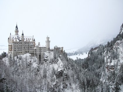 Schloss Neuschwanstein – Wellnesshotel Sommer Schloss Neuschwanstein – Wellnesshotel Sommer