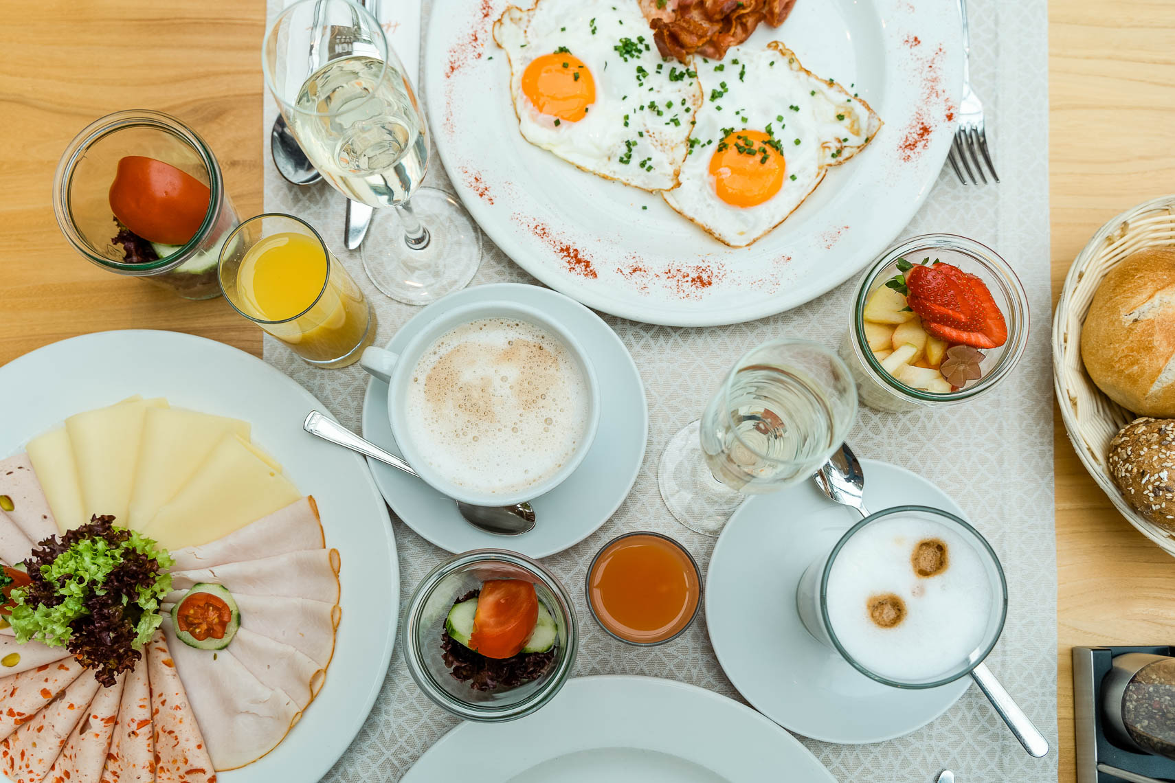 Hotel Sommer: Alle Öffnungszeiten auf einen Blick Hotel Sommer: Alle Öffnungszeiten auf einen Blick
